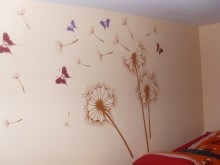 Naklejki na ścianę dmuchawce z motylkami, kolor orzechowy. 