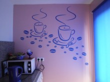 Naklejki na ścianę filiżanki, kawa, ziarna kawy. 