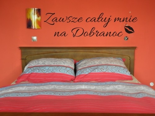 Naklejka na ścianę do sypialni nad łóżkiem z napisem po polsku