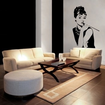 Szablony malarskie na ścianę do pokoju z Audrey Hepburn
