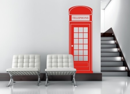 Welurowa naklejka na ścianę lateksową do pokoju angielska czerwona budka telefoniczna
