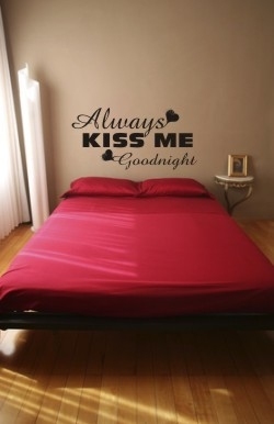 naklejka napis na ścianę do sypialni Always kiss me goodnight po angielsku
