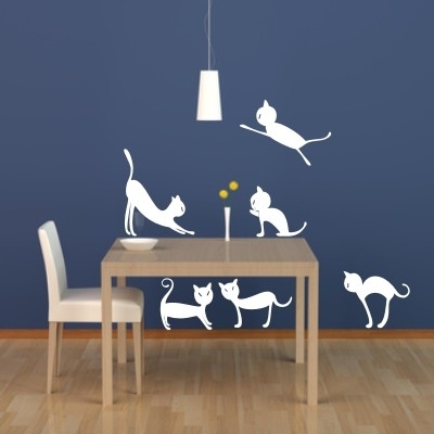 Naklejki z foli welurowej koty i koteczki na ścianę do jadalni